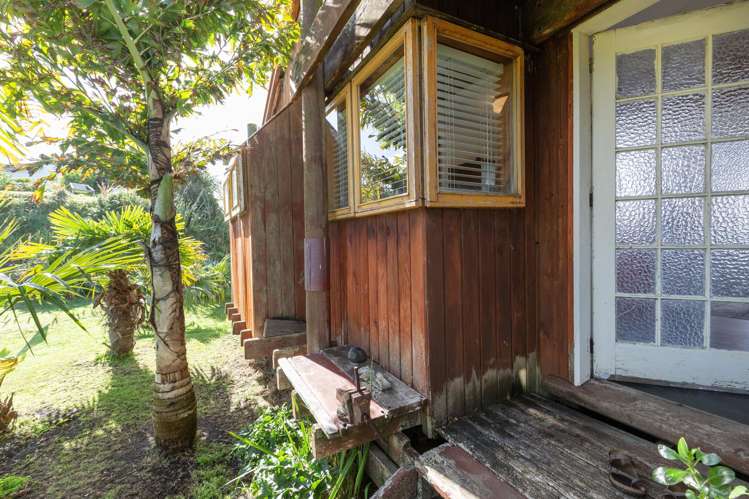 6573 Pouto Road Pouto_29