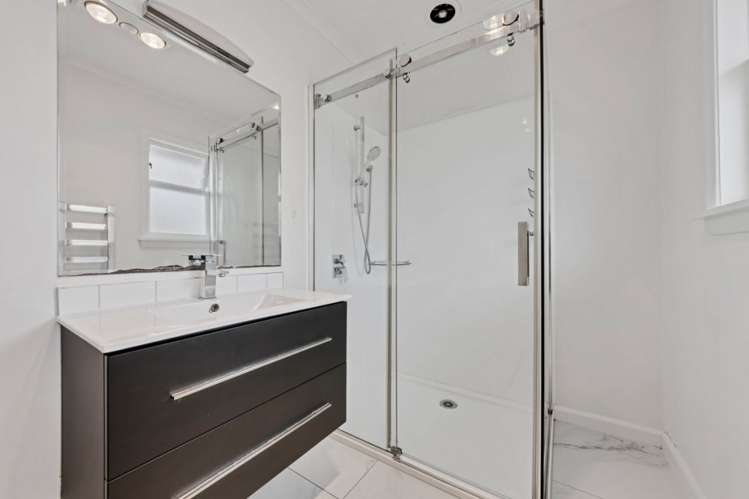 35 Basingstoke Street Aranui_10