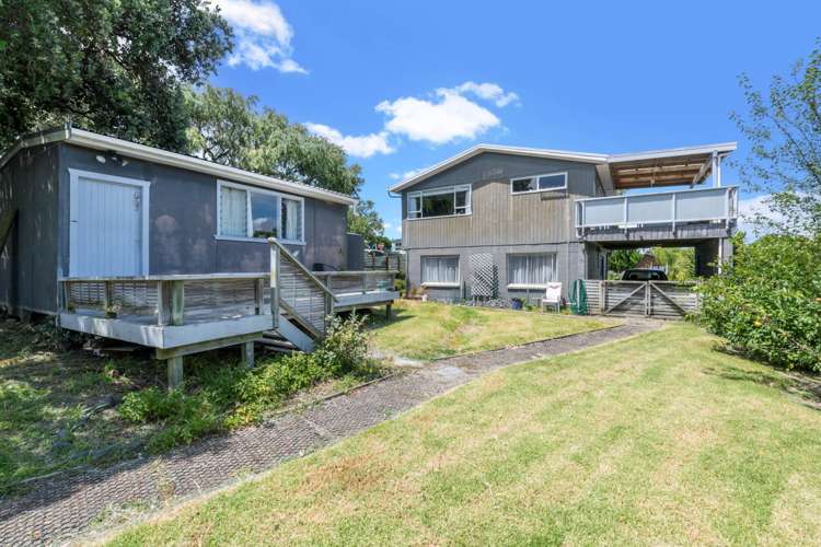 1286 Whangaparaoa Road Army Bay_16