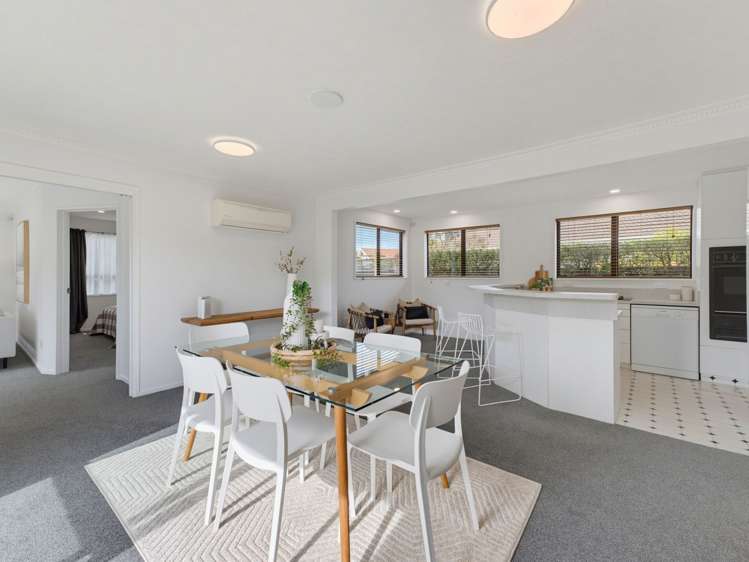 52 Valecrest Avenue_2