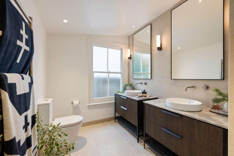 110 Office Road Merivale_17