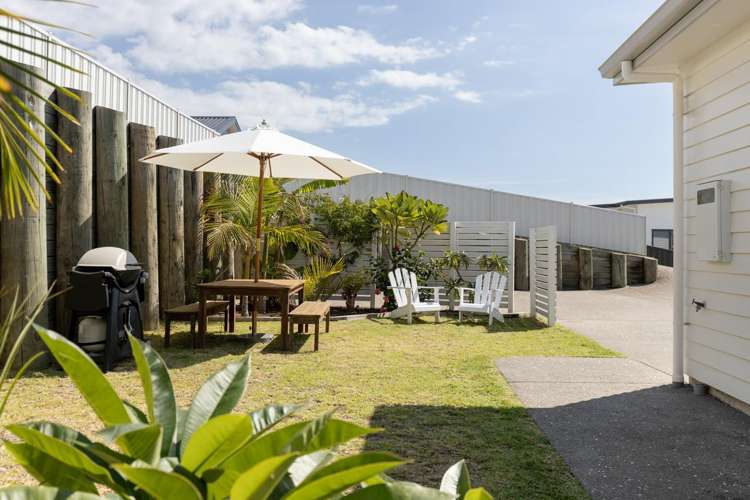 60 Pacific Parade Coastlands_20