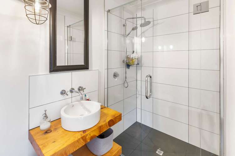 294 Inland North Road Tikorangi_11