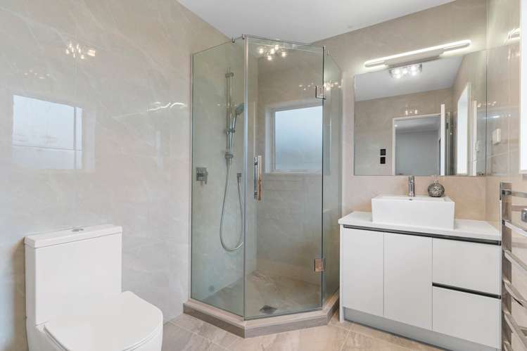 61 Tir Conaill Avenue Flat Bush_16