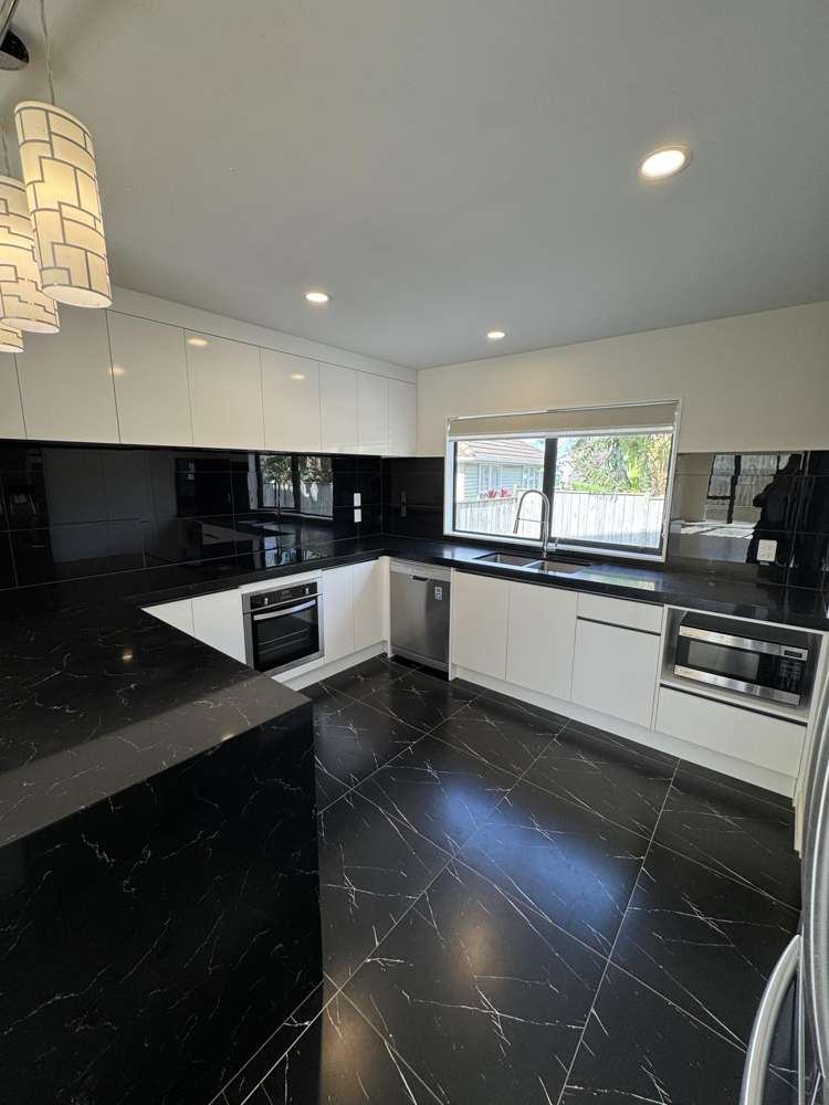 4/68 Farringdon Street Glen Innes_3