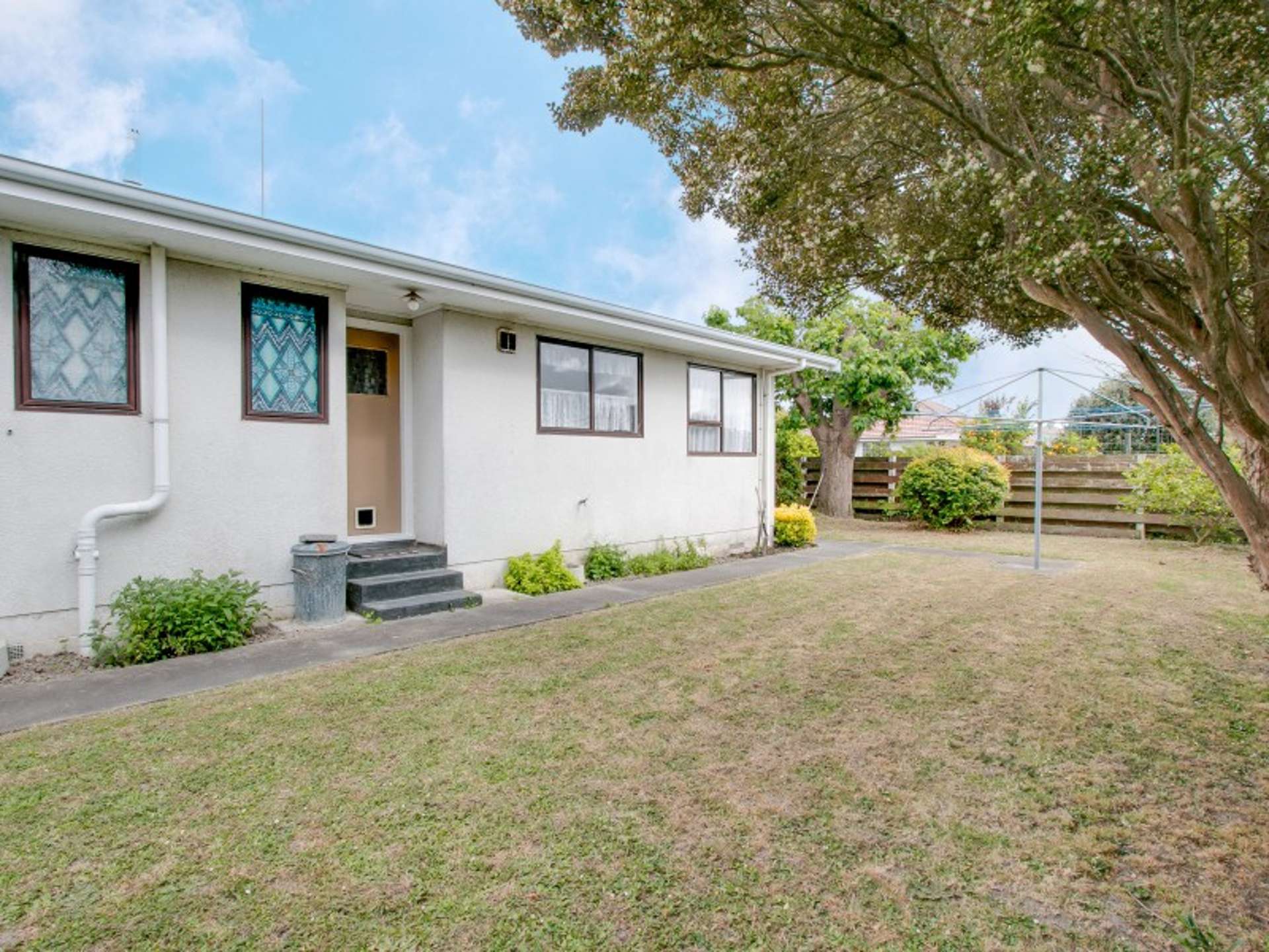 2/50 King Street Taradale_0