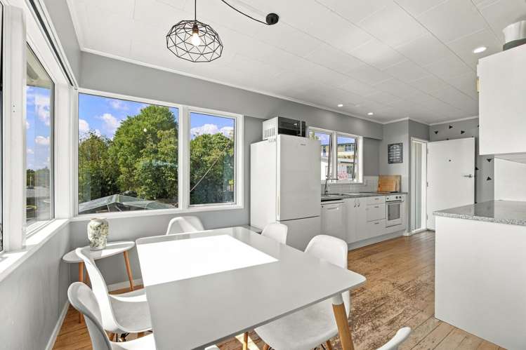 18 Kotare Street Hilltop_5