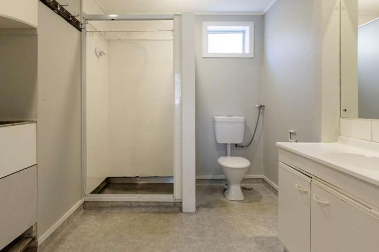 20 Macdonell Street Hilltop_24