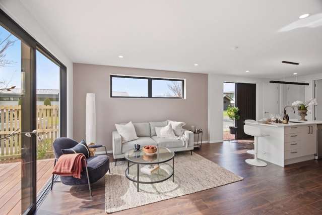 23 Carnaveron Drive Lincoln_4