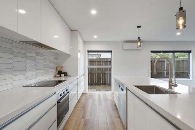 2 Serenity Crescent Kelvin Grove_4