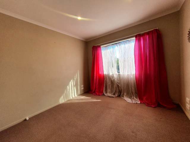 15 Titch Place Glen Eden_4