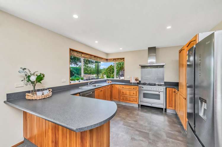 725 Ridgens Road Charing Cross_10