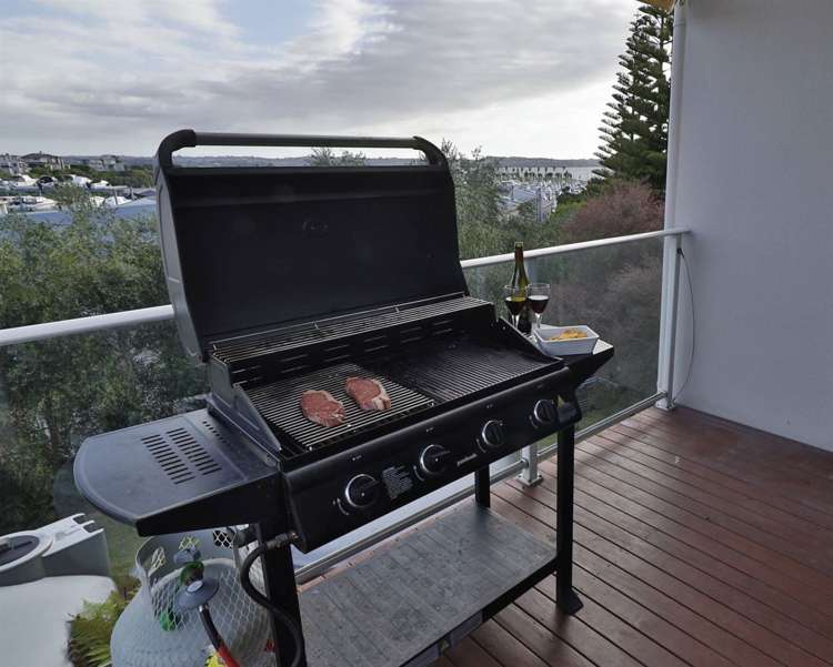 109 Pine Harbour Parade Beachlands_8