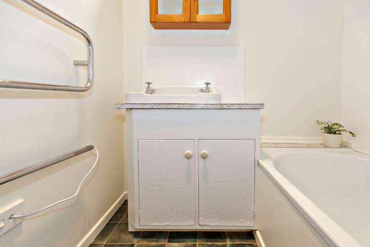 22 Thomas Avenue Te Atatu Peninsula_14