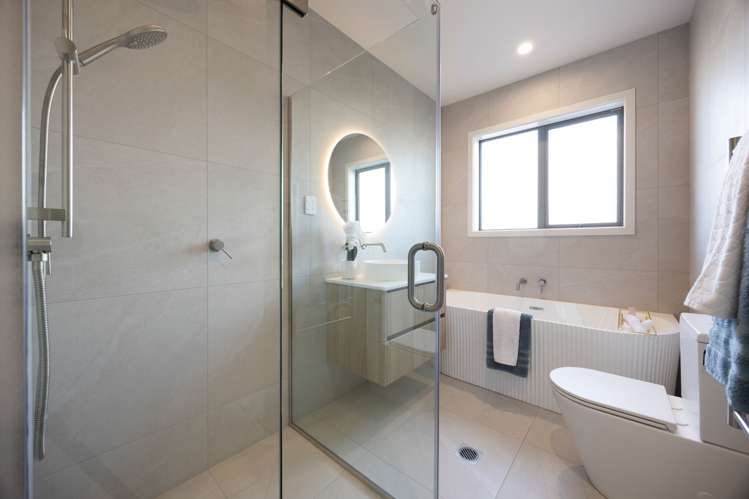 2/31 Lumino Terrace Peacocke_17