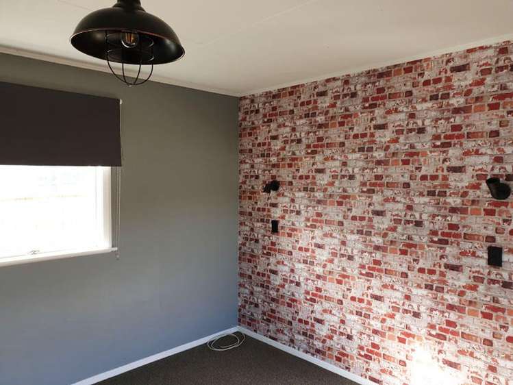 1/167 Wainuiomata Road Wainuiomata_6