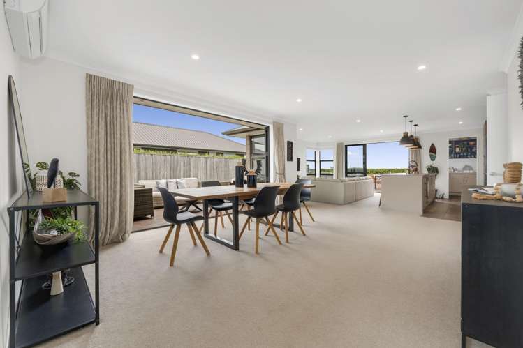 11 Flaxfield Lane Beachlands_20