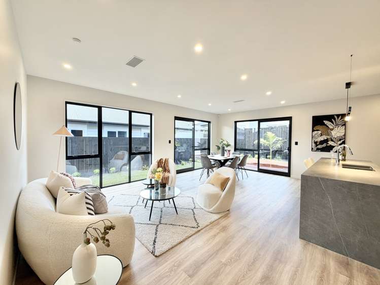 373 Te Taruna Drive Milldale_2