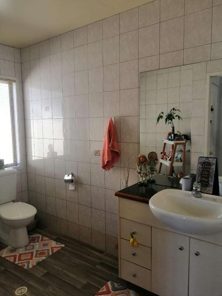 2 Sudbury Court 2612_13