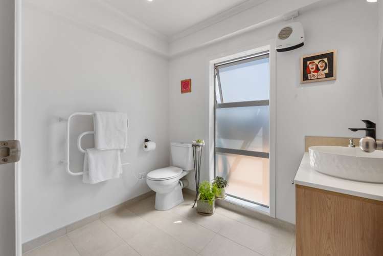 23 Motukari Place Onaero_20