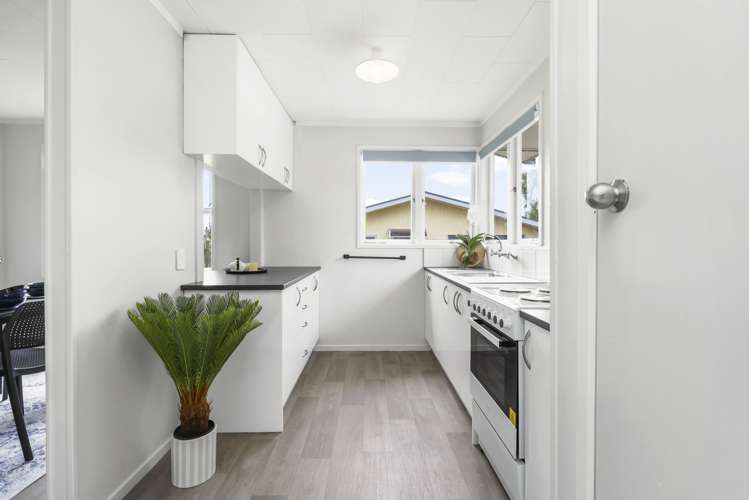 132 Fairview Street Chartwell_5