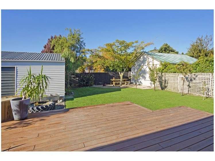 14 Arrow Street Wakefield_11