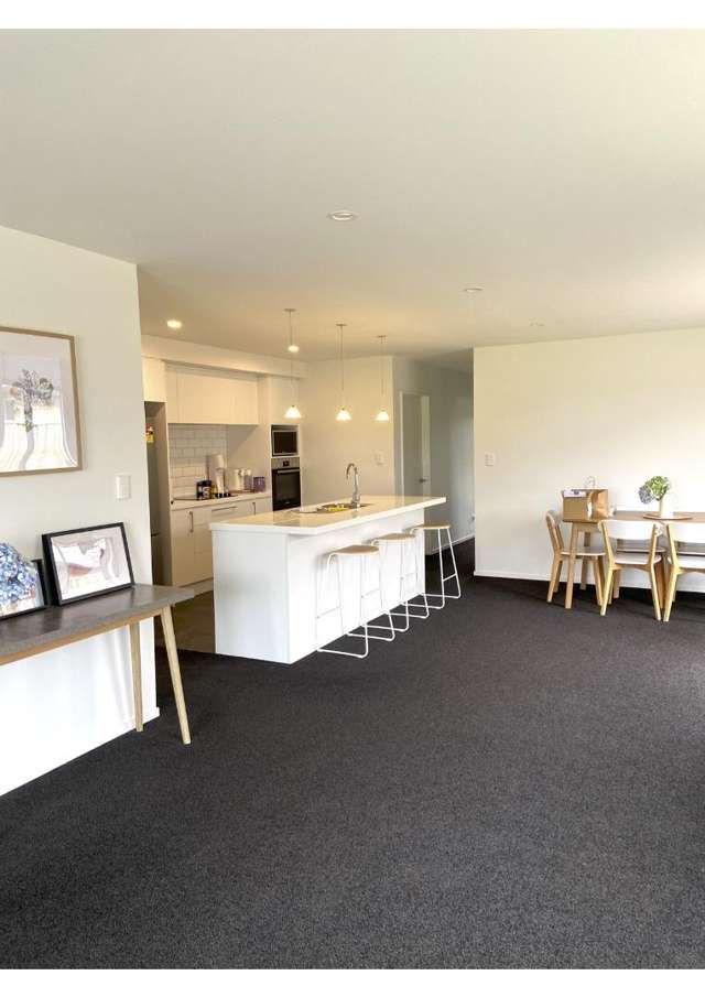 6 Gurners Lane 1476_1