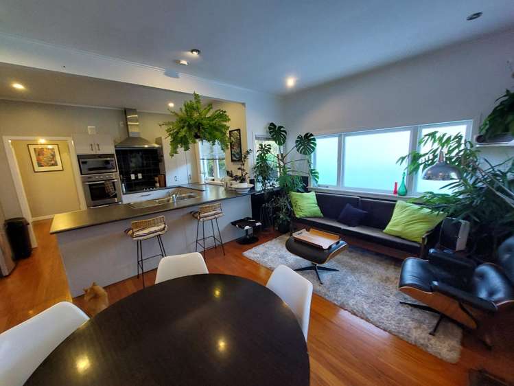 334 West Coast Road Glen Eden_1