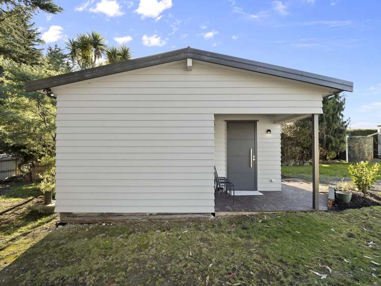 3 Peace Street Taieri Mouth_20