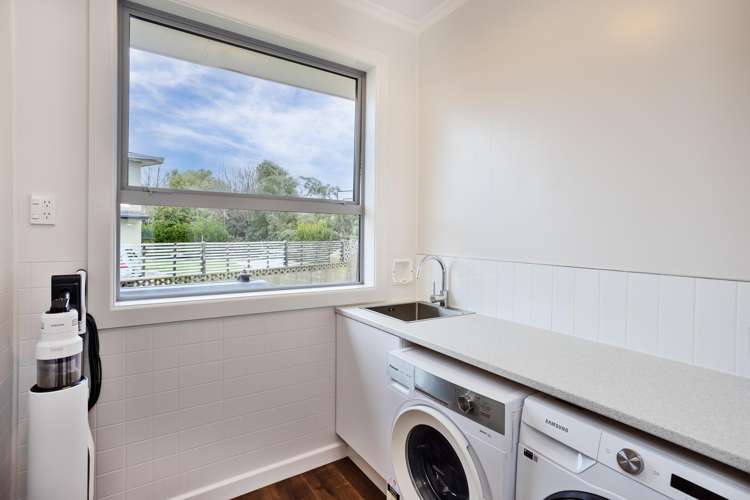 12 Cruickshank Crescent Rosedale_29