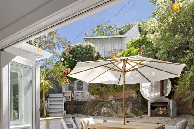 17 Knoll Street Island Bay_4