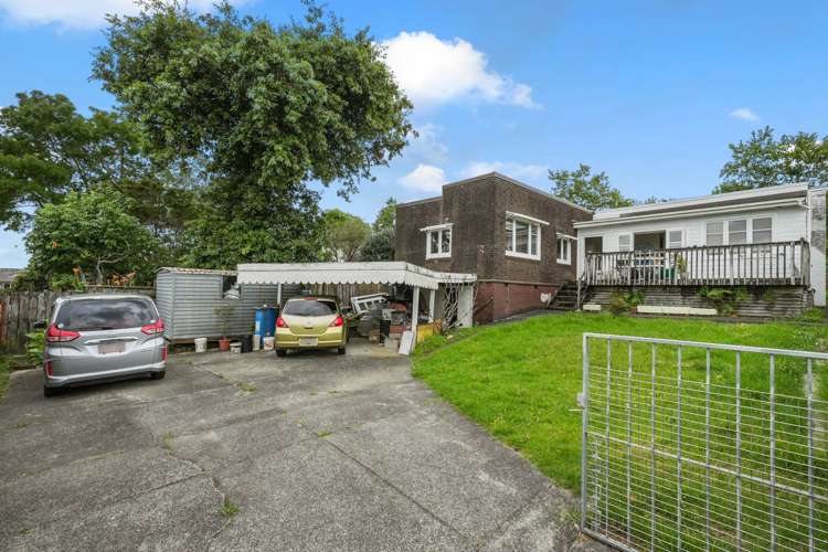 27 Seabrook Avenue New Lynn_21