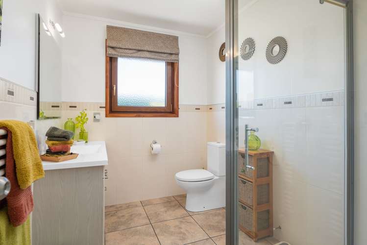 14 Cooper Street Wairau Valley_21