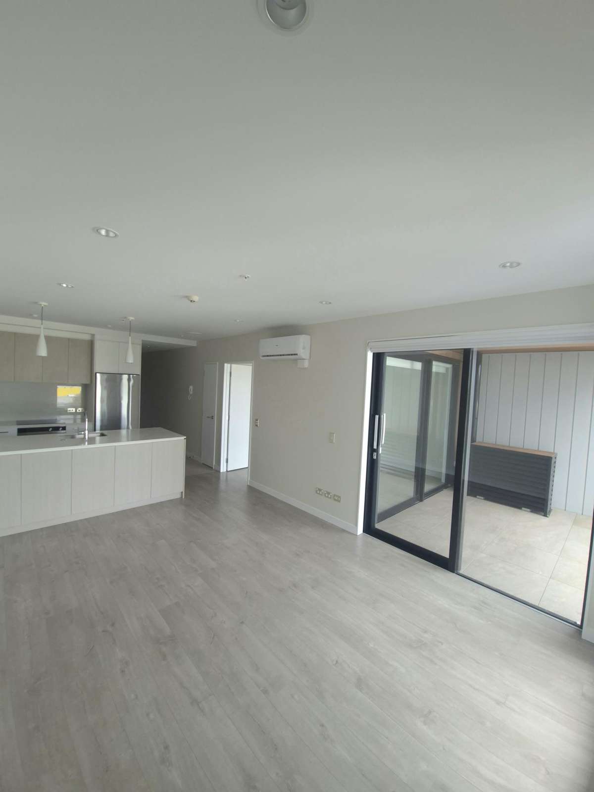 409/4 Bute Road_4
