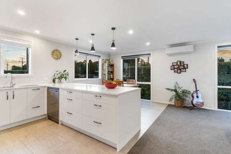 16a Gloria Avenue Te Atatu Peninsula_30