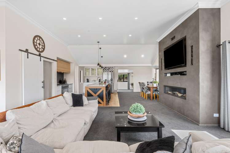 17 Nikau Heights Lansdowne_9