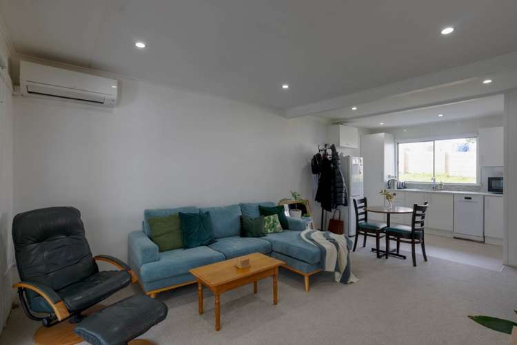 3/80 West Coast Road Glen Eden_10