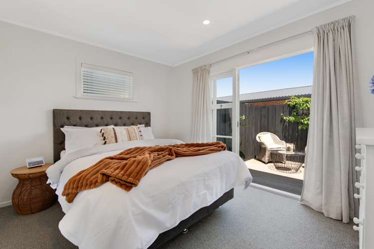 4 Ross Crescent Orewa_12