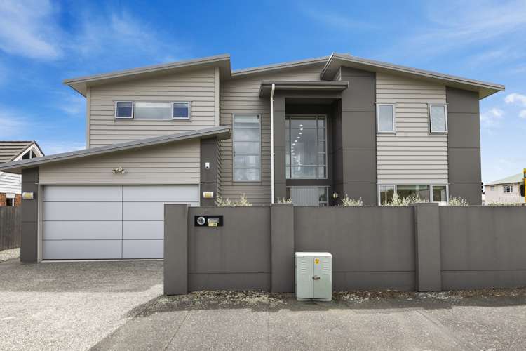 60 Whites Line West Woburn_22