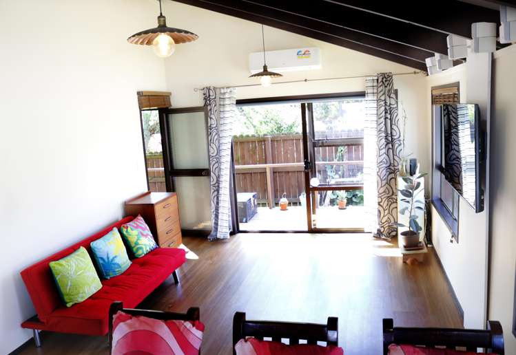 2/127 Maich Road Manurewa_8