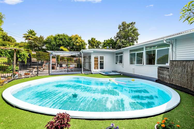 14 Valron Road Te Atatu South_12