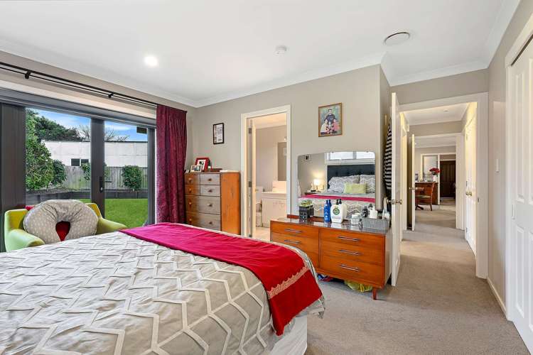 4 Charles Close Springvale_11