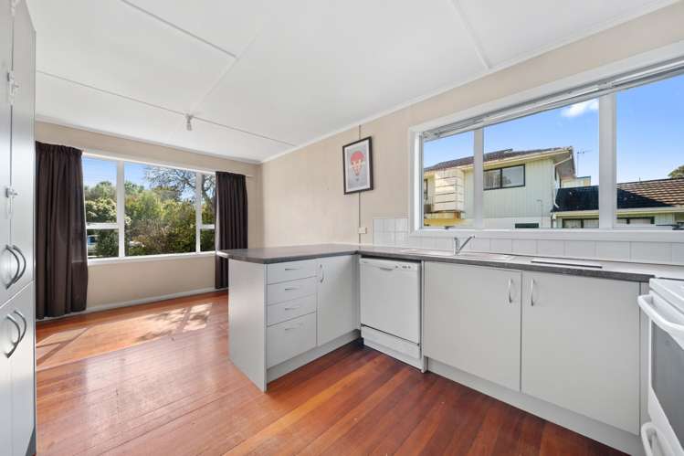 15 Hillcrest Street Solway_2
