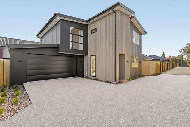 Priced Deadline Sale $1,950,000