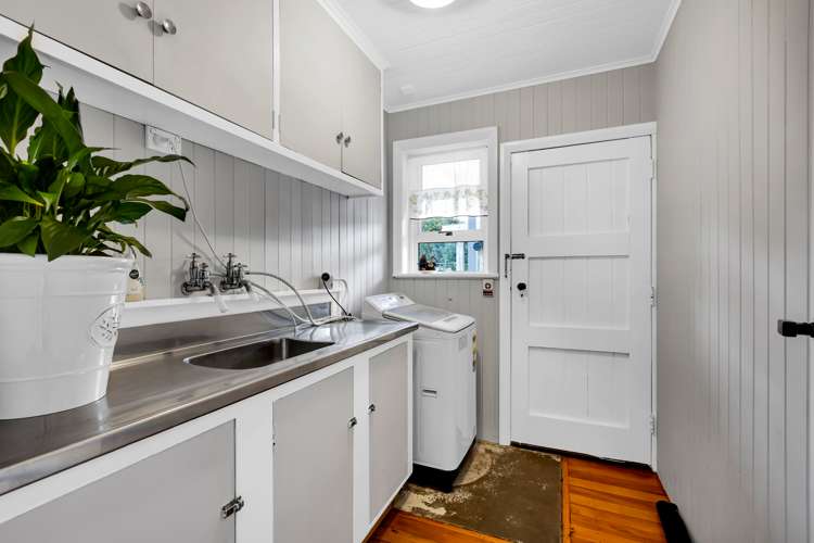 139 Tukapa Street Westown_11