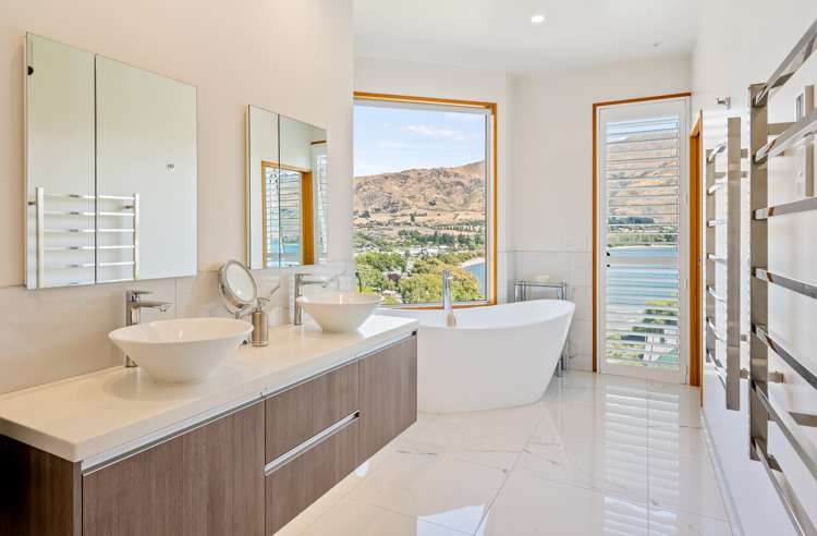 32 Lismore Street Wanaka_12