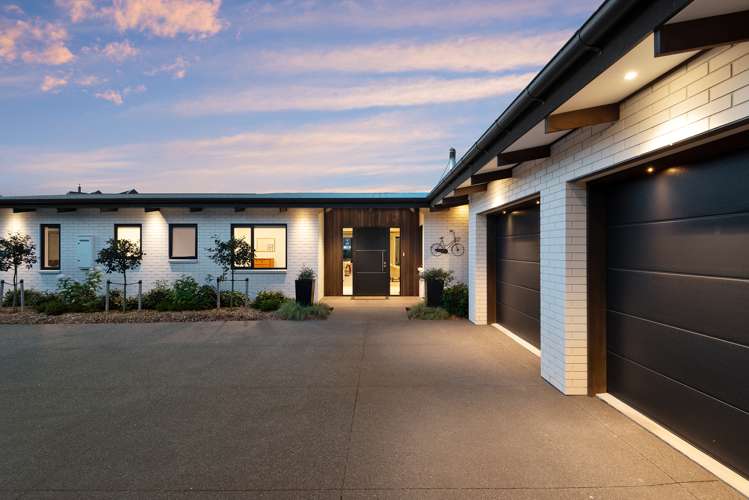 42 Grangewood Drive Lincoln_5