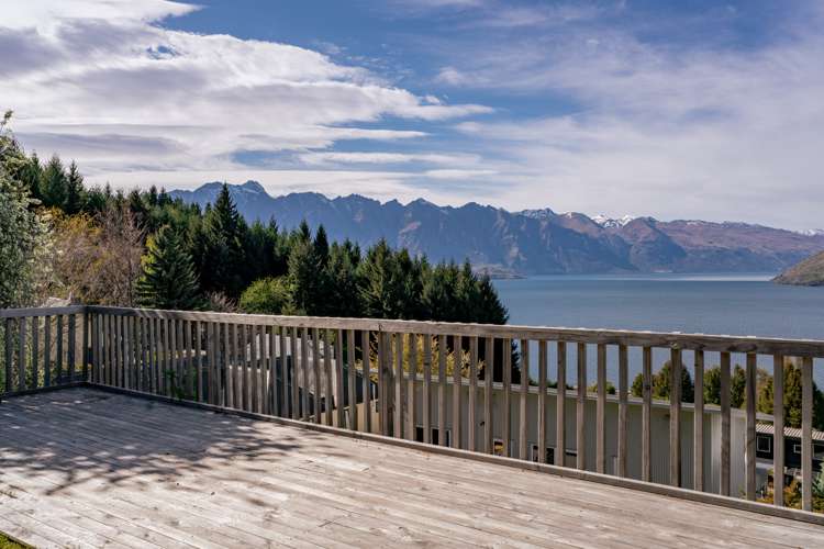 71 Wynyard Crescent Fernhill/Sunshine Bay_19