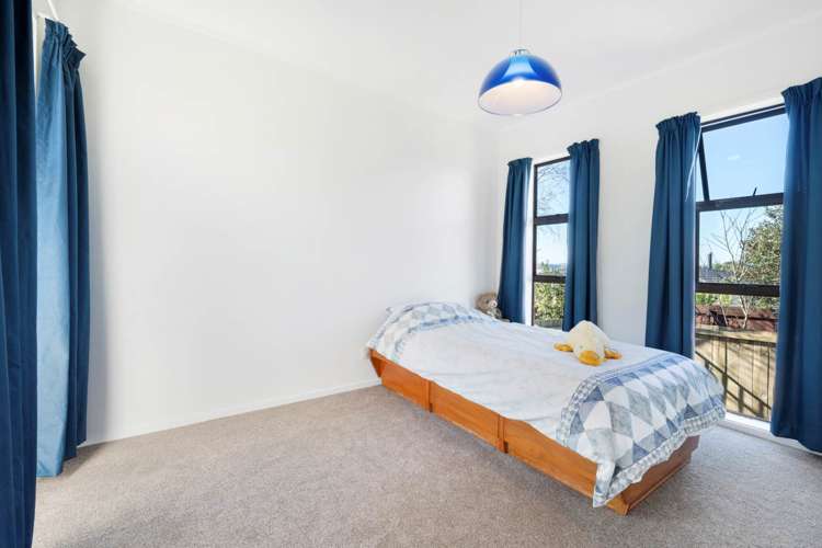 19 Hepburn Road Glendene_10