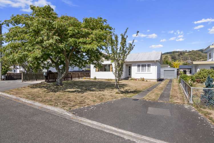 1/9 Willow Avenue Stoke_14